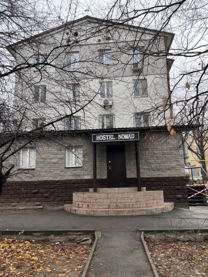 Hostel Nomad Almaty Eksteriør billede