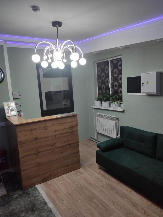 Hostel Nomad Almaty Eksteriør billede