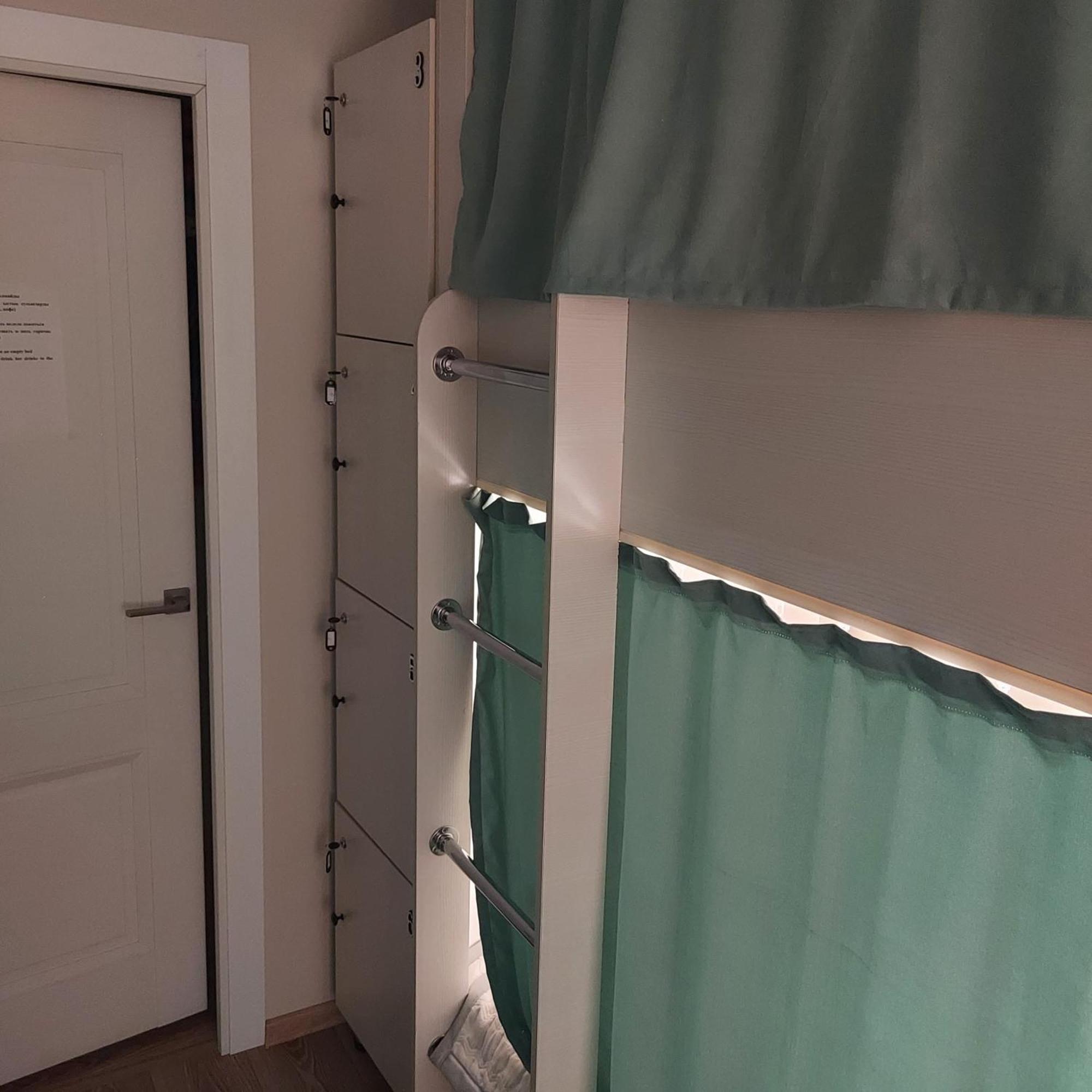 Hostel Nomad Almaty Eksteriør billede