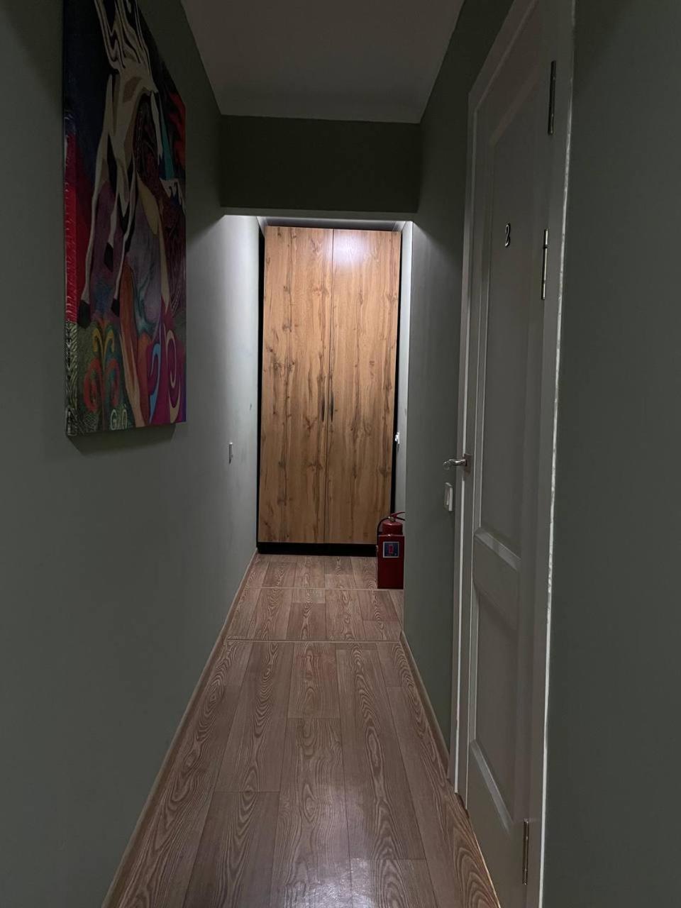 Hostel Nomad Almaty Eksteriør billede